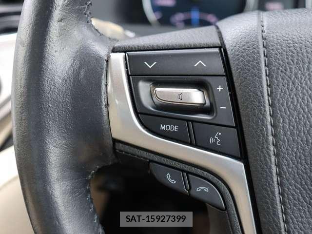 Toyota CROWN SEDAN 2015-12 8411776-13