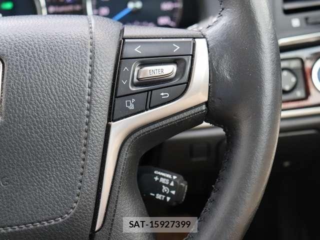 Toyota CROWN SEDAN 2015-12 8411776-14