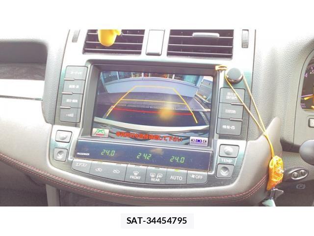Toyota CROWN SEDAN 2012-03 8411782-19
