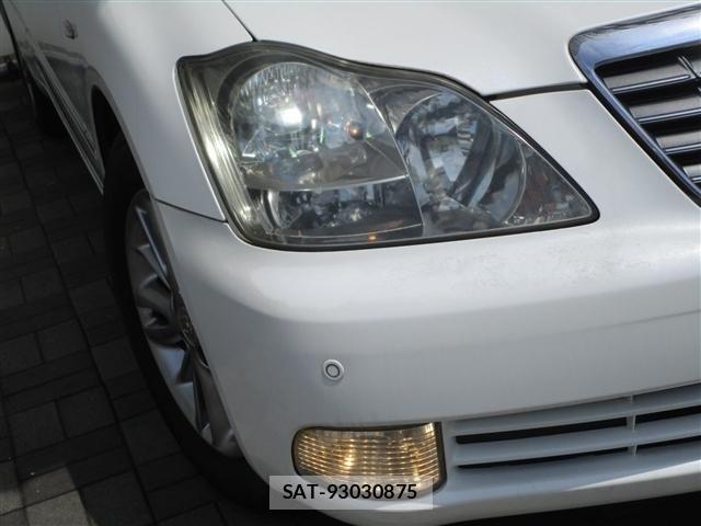 Toyota CROWN SEDAN 2007-11 8411784-16