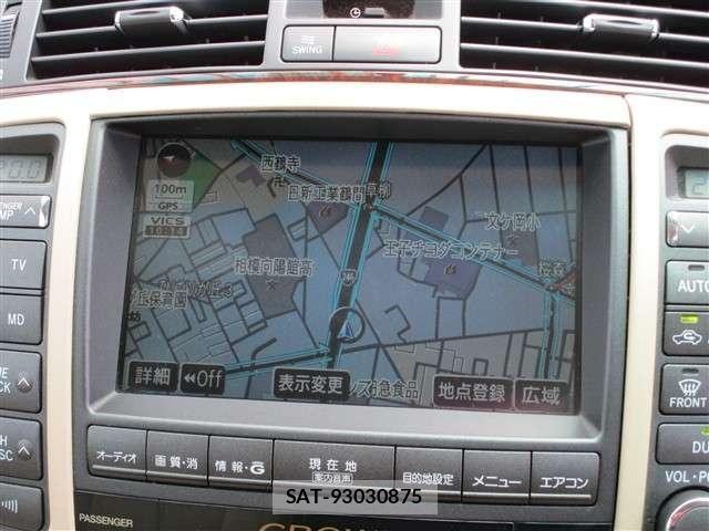 Toyota CROWN SEDAN 2007-11 8411784-26