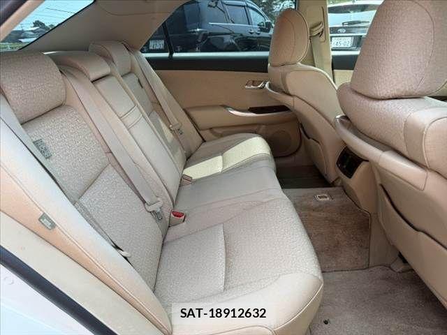 Toyota CROWN SEDAN 2010-03 8411783-17