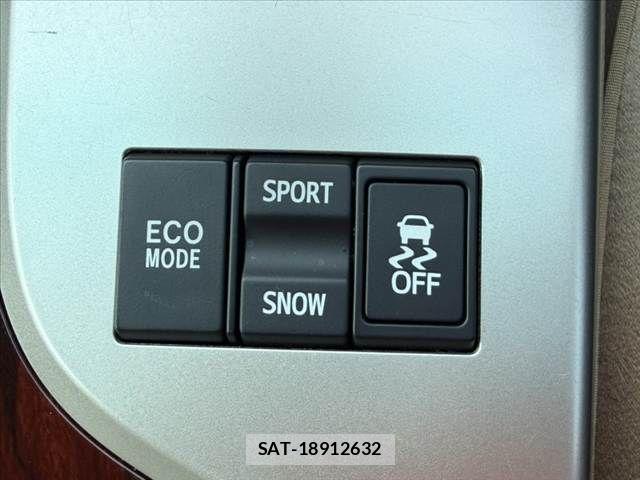 Toyota CROWN SEDAN 2010-03 8411783-24
