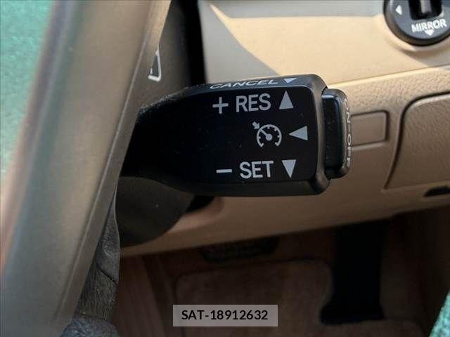 Toyota CROWN SEDAN 2010-03 8411783-4