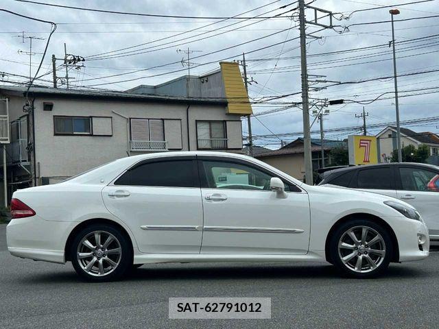 Toyota CROWN SEDAN 2008-03 8411778-27