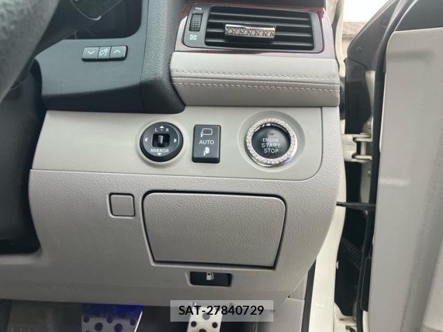 Toyota CROWN SEDAN 2010-07 8411004-15