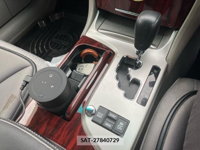 Toyota CROWN SEDAN 2010-07 8411004-19