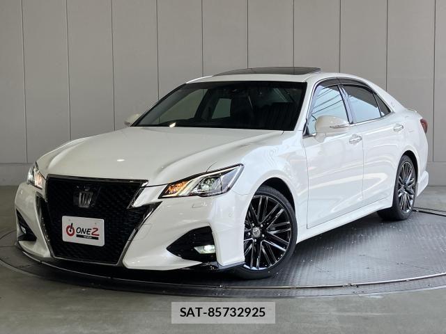 Toyota CROWN SEDAN 2018-02 8411773-27