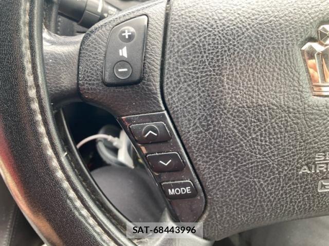 Toyota CROWN SEDAN 2005-09 8411790-15