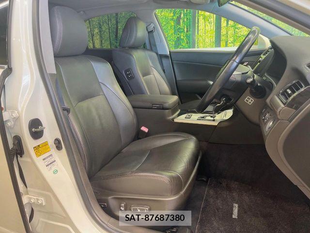 Toyota CROWN SEDAN 2011-10 8411779-11