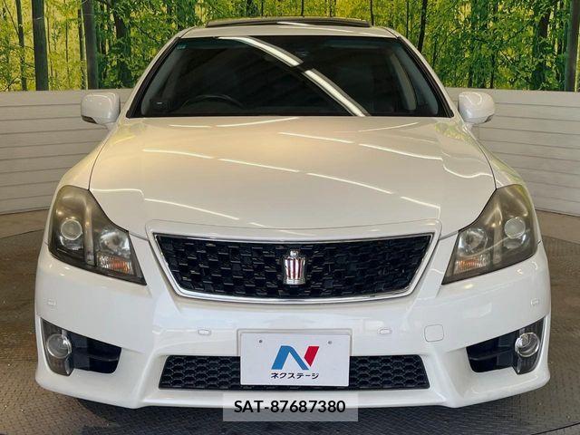 Toyota CROWN SEDAN 2011-10 8411779-16