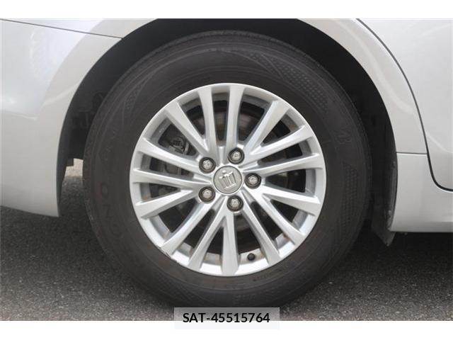 Toyota CROWN SEDAN 2017-04 8438021-20