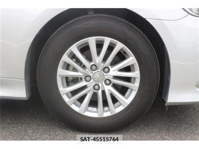 Toyota CROWN SEDAN 2017-04 8438021-21