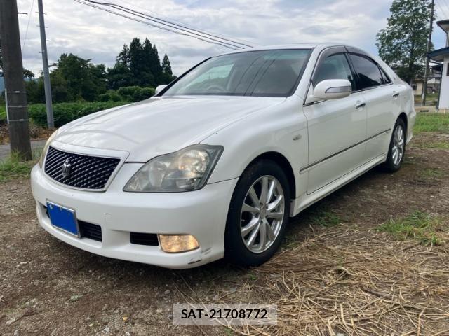 Toyota CROWN SEDAN 2005-12 8438025-3