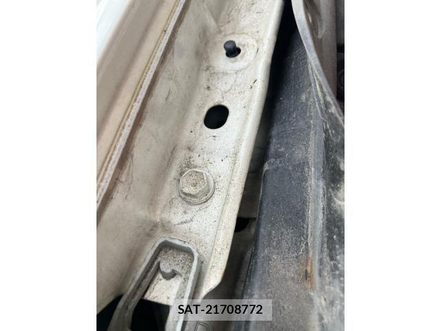 Toyota CROWN SEDAN 2005-12 8438025-6