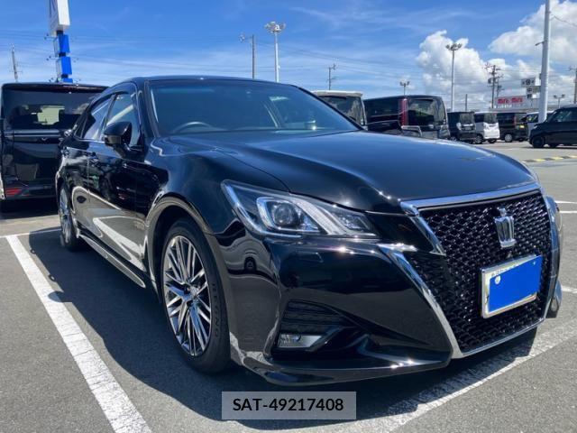 Toyota CROWN SEDAN 2015-11 8438020-0