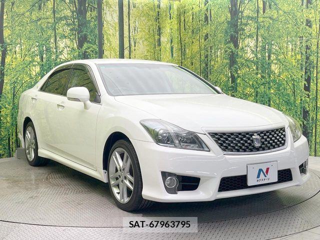 Toyota CROWN SEDAN 2011-03 8457220-15