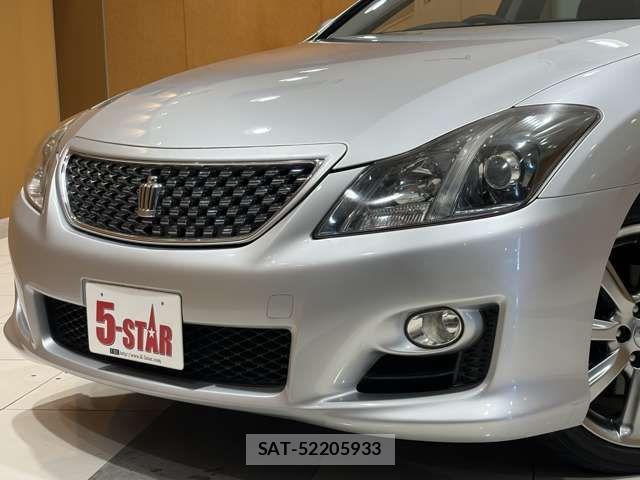 Toyota CROWN SEDAN 2009-06 8457218-15