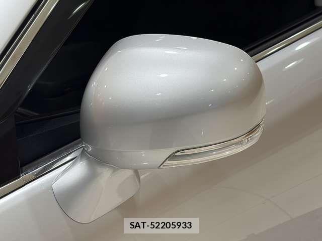 Toyota CROWN SEDAN 2009-06 8457218-16