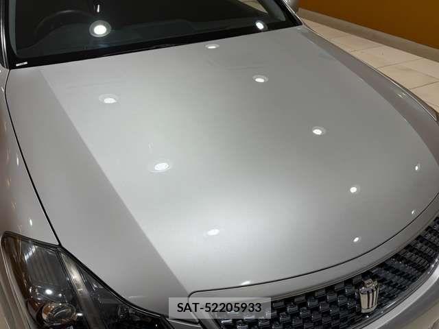 Toyota CROWN SEDAN 2009-06 8457218-17