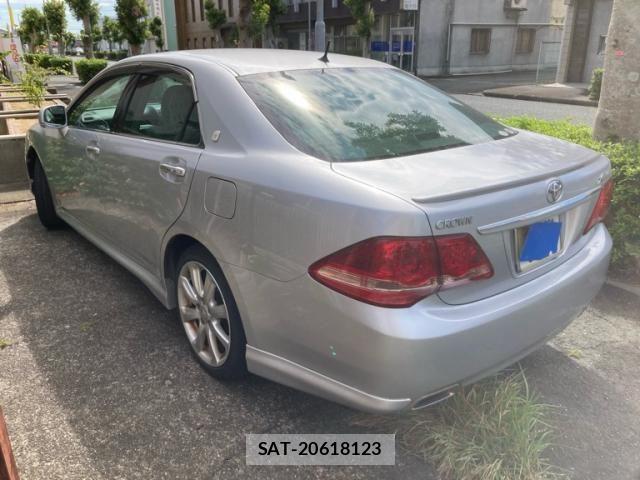 Toyota CROWN SEDAN 2009-08 8485203-3
