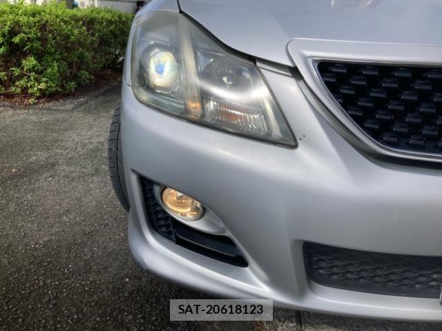 Toyota CROWN SEDAN 2009-08 8485203-4