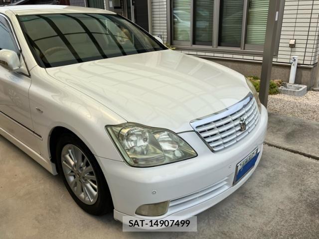 Toyota CROWN SEDAN 2004-08 8485202-0