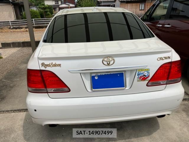 Toyota CROWN SEDAN 2004-08 8485202-1
