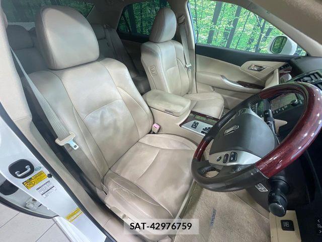 Toyota CROWN SEDAN 2012-01 8524154-7