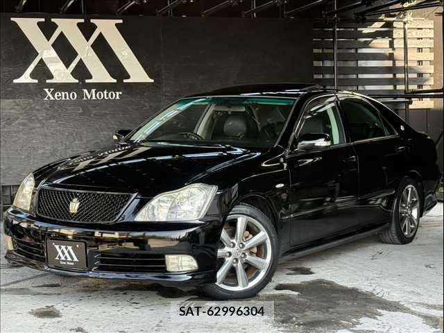 Toyota CROWN SEDAN 2005-04 8561541-0