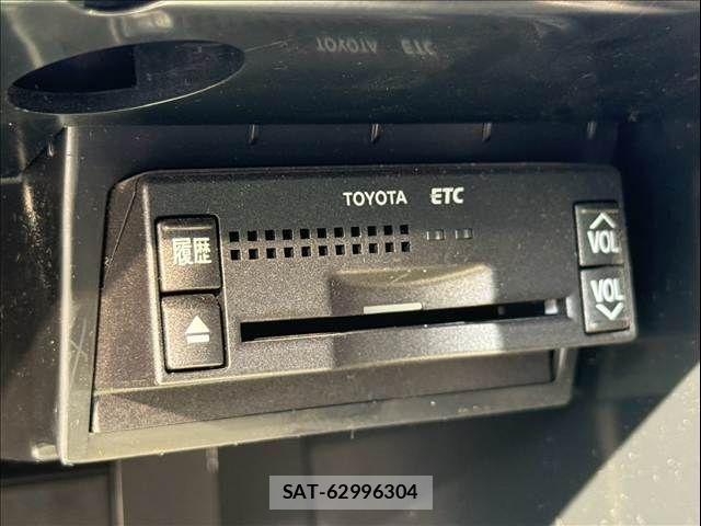 Toyota CROWN SEDAN 2005-04 8561541-12