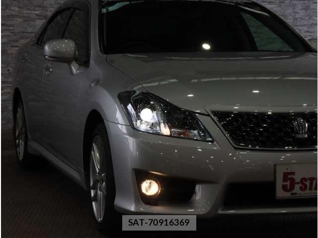 Toyota CROWN SEDAN 2012-04 8561538-14