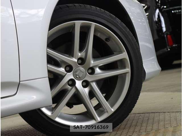 Toyota CROWN SEDAN 2012-04 8561538-19
