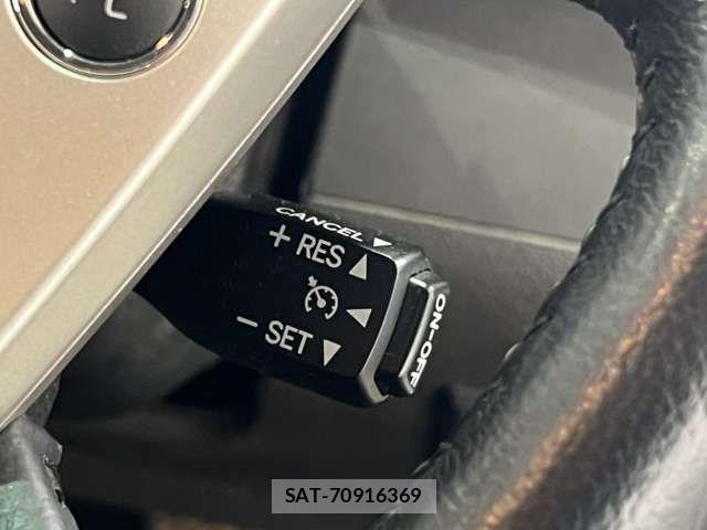 Toyota CROWN SEDAN 2012-04 8561538-7