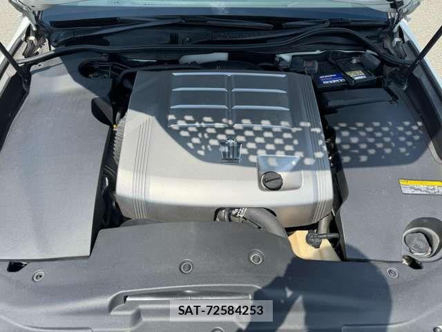 Toyota CROWN SEDAN 2009-11 8561539-14