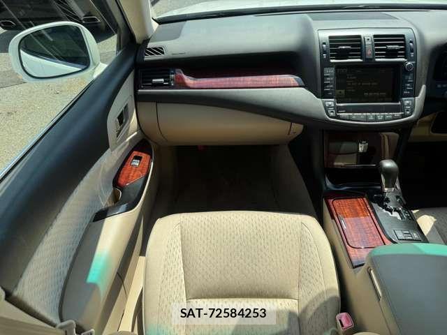 Toyota CROWN SEDAN 2009-11 8561539-15