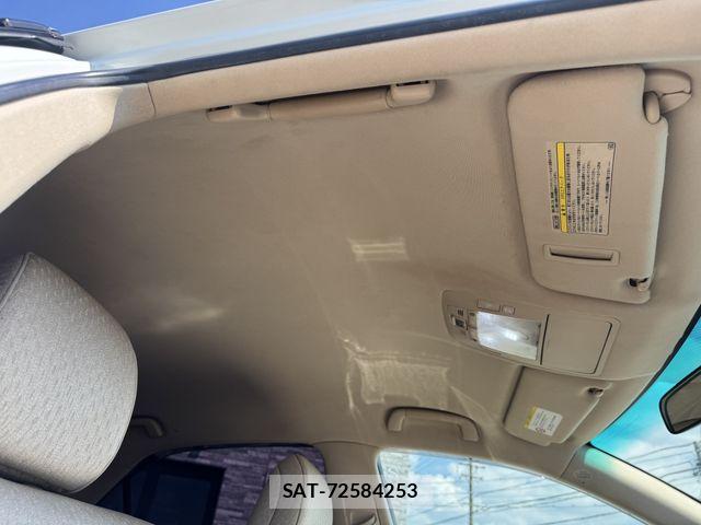 Toyota CROWN SEDAN 2009-11 8561539-27