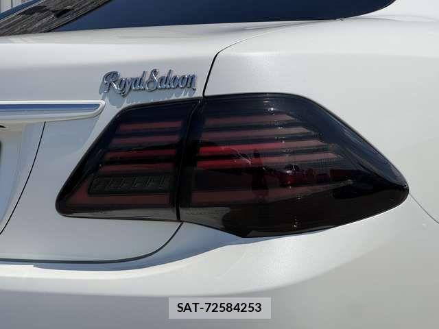 Toyota CROWN SEDAN 2009-11 8561539-8