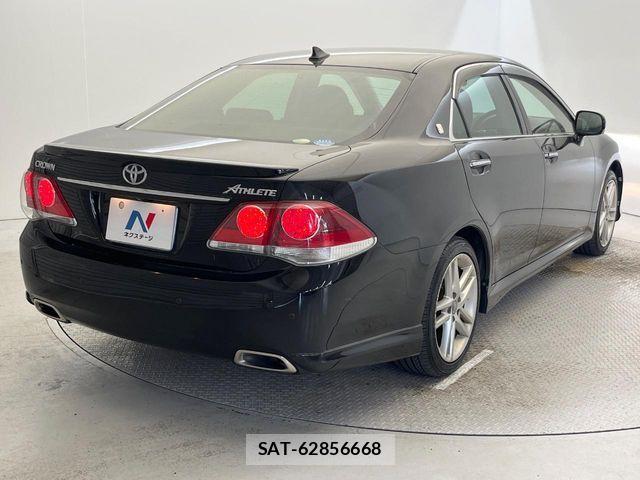 Toyota CROWN SEDAN 2012-02 8561537-17