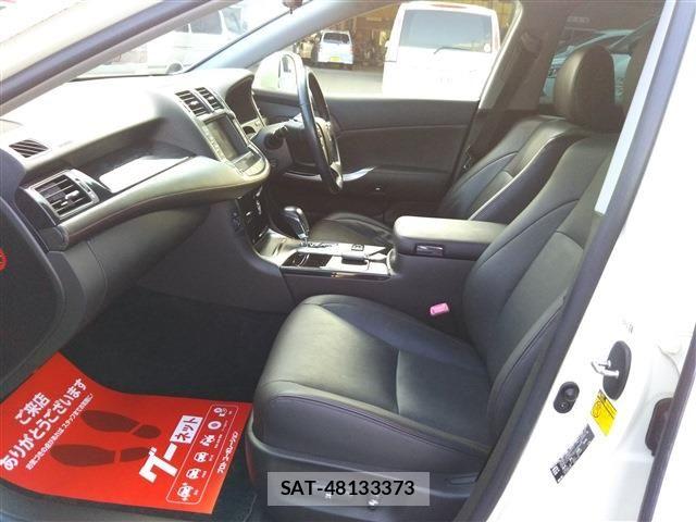 Toyota CROWN SEDAN 2012-09 8626276-18