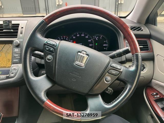 Toyota CROWN SEDAN 2010-01 8626279-14