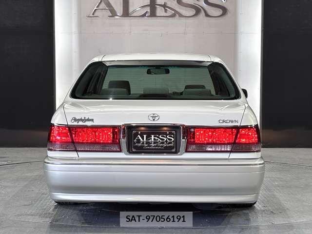 Toyota CROWN SEDAN 2003-11 8626270-12
