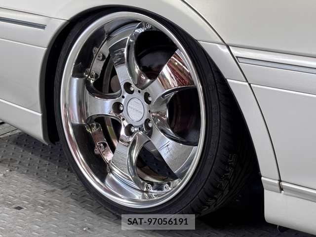 Toyota CROWN SEDAN 2003-11 8626270-18