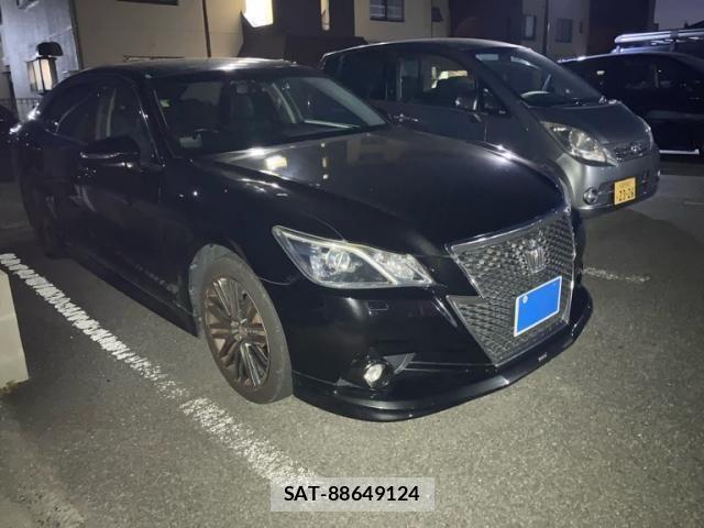 Toyota CROWN SEDAN 2013-07 8626273-2