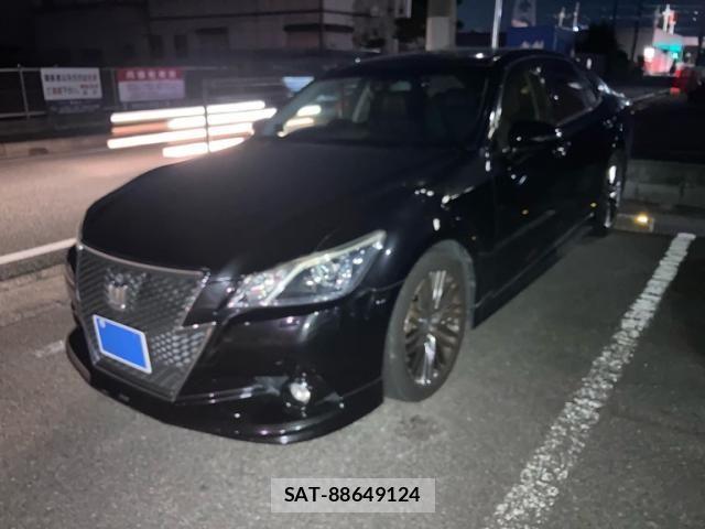 Toyota CROWN SEDAN 2013-07 8626273-3