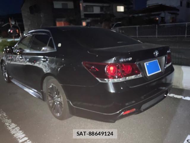 Toyota CROWN SEDAN 2013-07 8626273-4