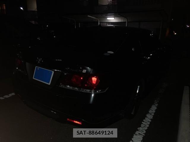 Toyota CROWN SEDAN 2013-07 8626273-5