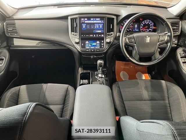 Toyota CROWN SEDAN 2013-01 8626268-1