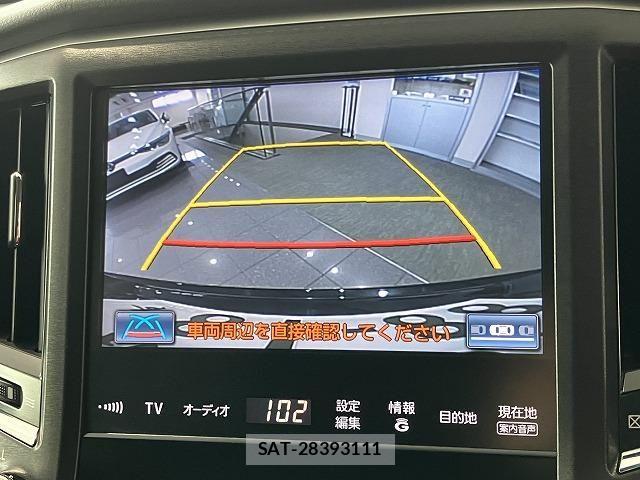 Toyota CROWN SEDAN 2013-01 8626268-4