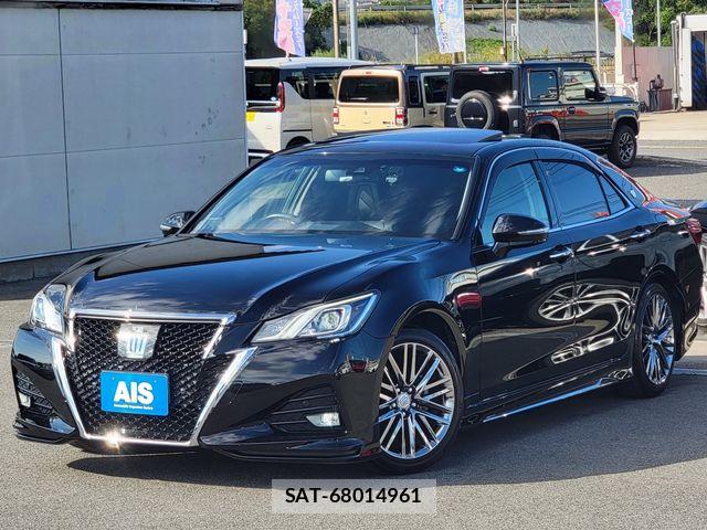 Toyota CROWN SEDAN 2017-10 8626269-0